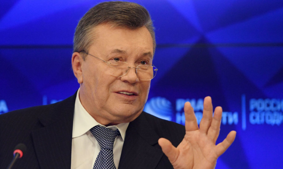Viktoras Janukovyčius spaudos konferencijoje Maskvoje