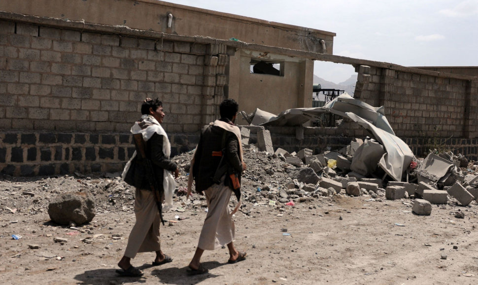 Jemenas po Saudo Arabijos smūgių