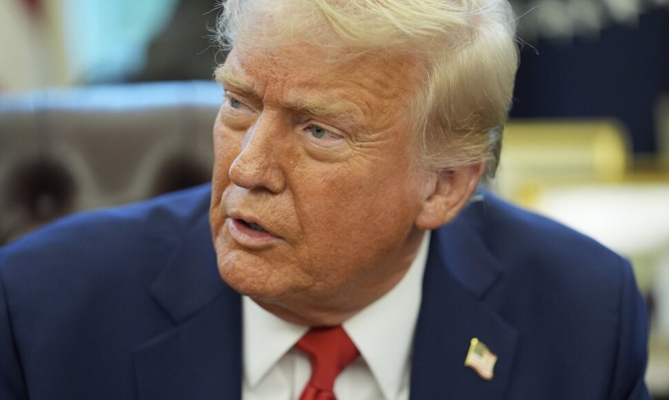 D. Trumpas / Evan Vucci / AP
