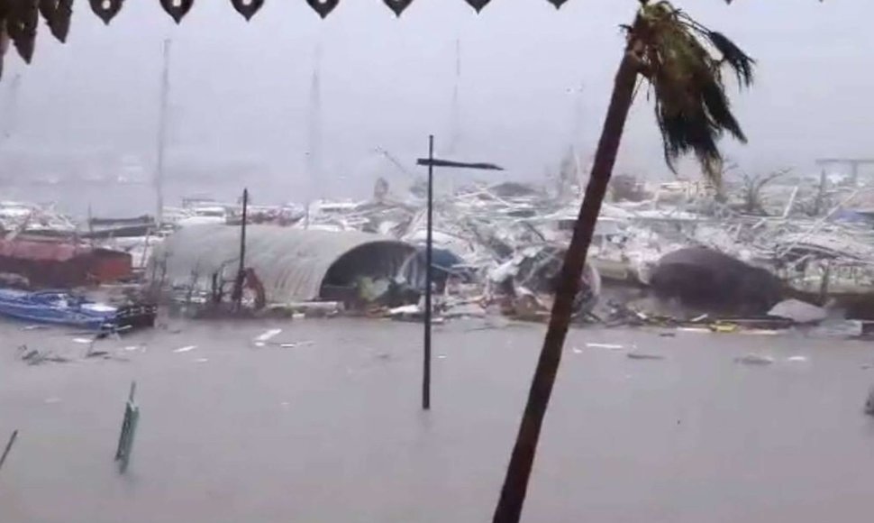 Uragano Irma nusiaubta Šv. Martyno sala