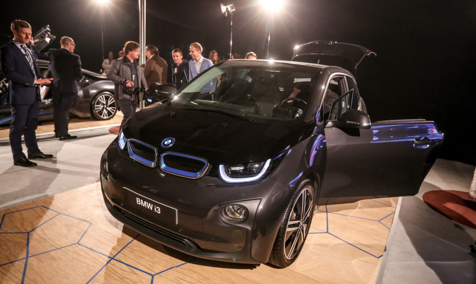 BMW i3 elektromobilis pristatytas lietuviams