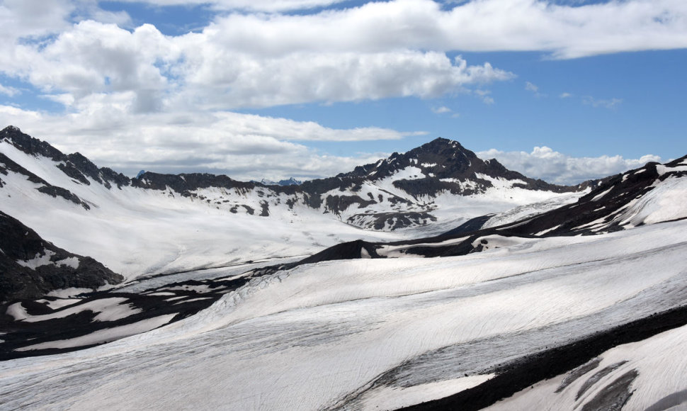 „Narsuolių“ komandos kopimas į Elbrusą