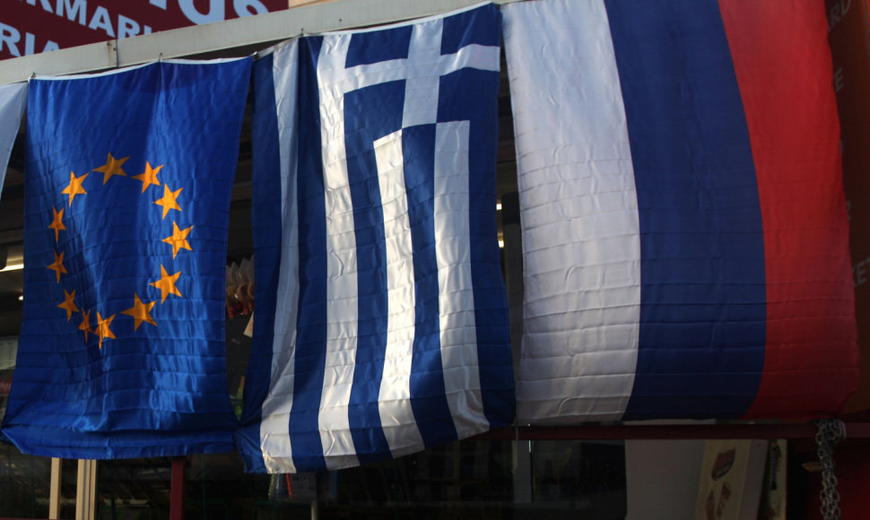 Europos Sąjungos, Graikijos ir Rusijos vėliavos