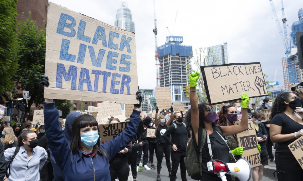 „Black Lives Matter“ demonstracija Londone