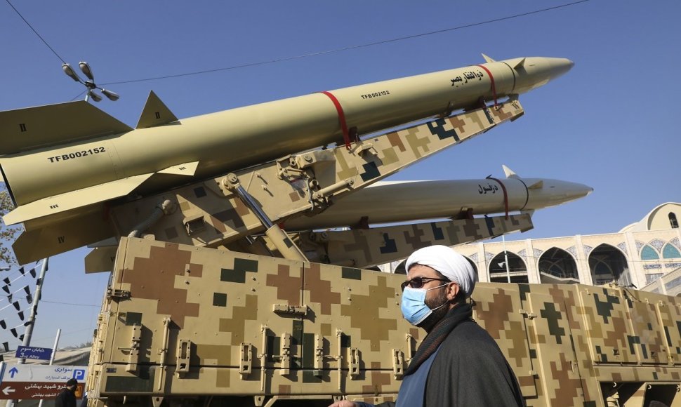 Irano „Zolfaghar“ ir „Dezful“ raketos  