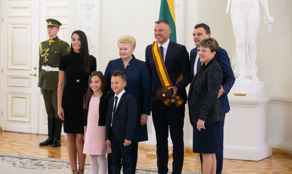 Lietuvos sportininkų apdovanojimų Prezidentūroje akimirka