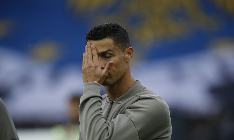 Cristiano Ronaldo pirmą kartą pasirodė aikštėje po skandalo