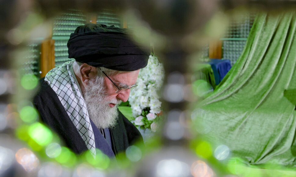 Ajatola Ali Khamenei / ZUMAPRESS.com
