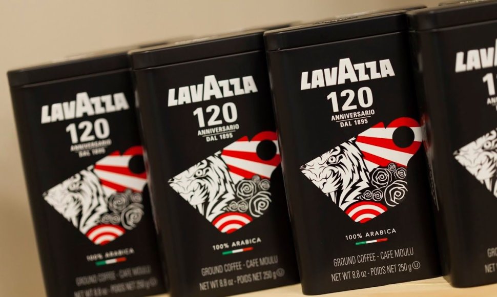 Jubiliejinės „Lavazza“ kavos skardinės