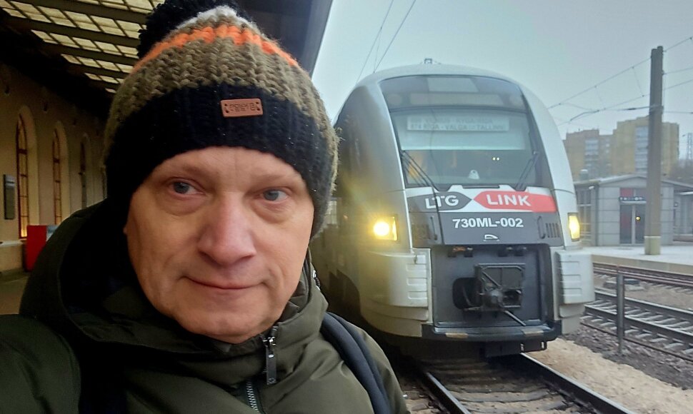 V.Miliaus kelionė elektromobiliu i&scaron; Vilniaus į Taliną