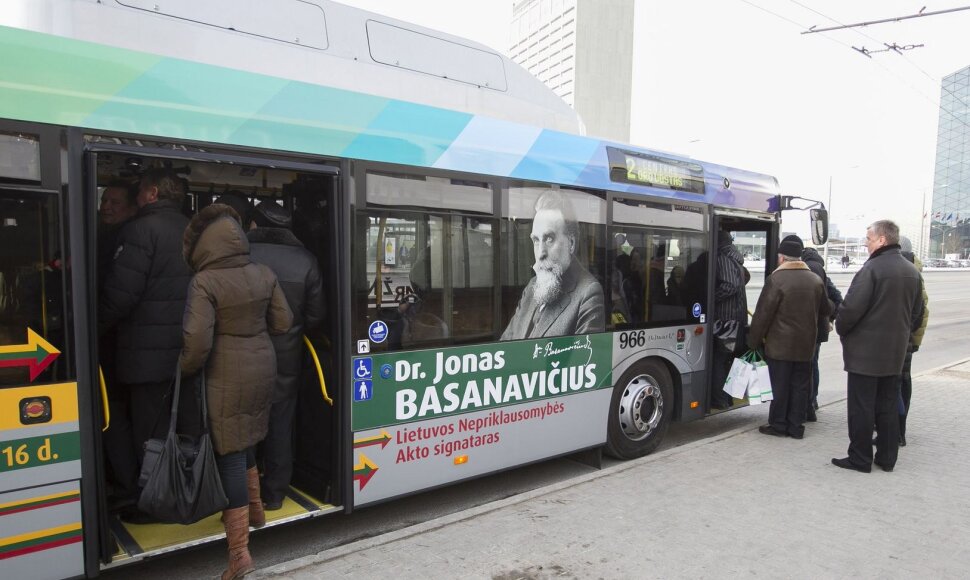 Vilniaus gatvėmis važinės naujieji &bdquo;Solaris Urbino 12 CNG&ldquo;