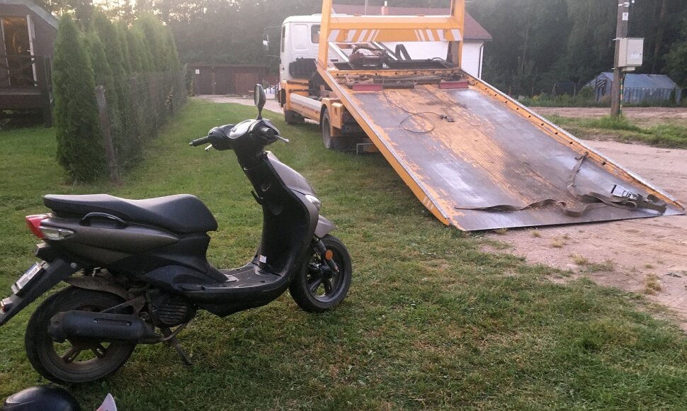 Savaitgalį Kauno policijos vykdytų reidų akimirkos