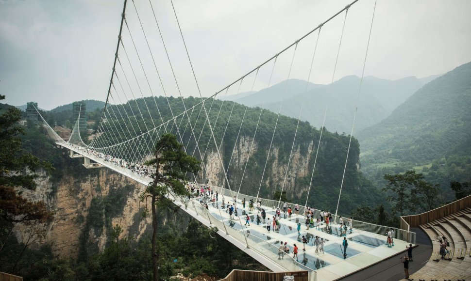 Aukščiausias pasaulyje stiklo tiltas