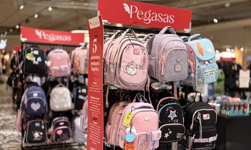 Madingos, prakti&scaron;kos ir i&scaron;skirtinės: &scaron;ios &bdquo;Vilnius Outlet&ldquo; mokyklinės prekės patiks ir vaikams, ir paaugliams