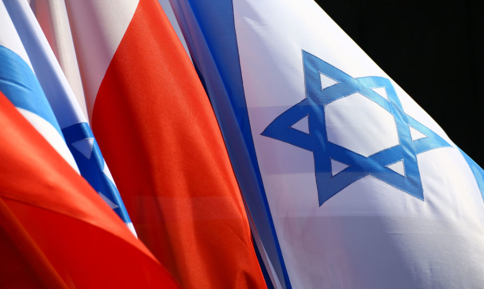 Lenkijos ir Izraelio vėliavos