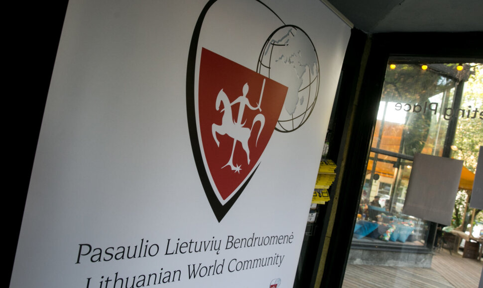 Pasaulio lietuviai stebi rinkimų rezultatus