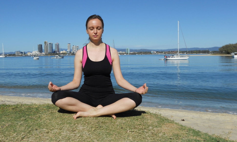 Kaip joga padeda lieknėti?