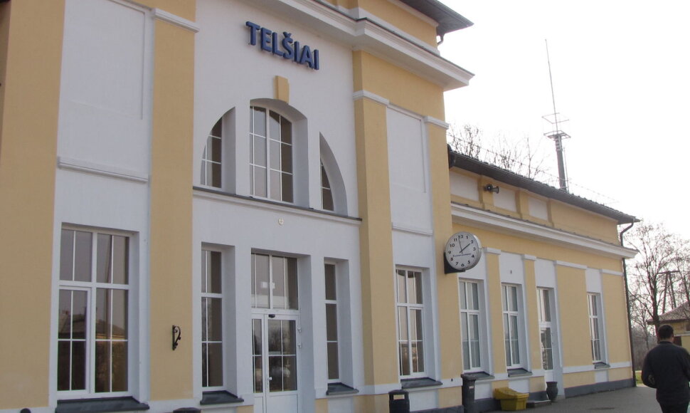 Telšių geležinkelio stotyje Baltarusijos pilietis įsėdo ne į traukinį, o į policijos automobilį