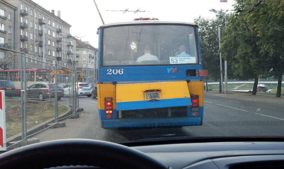 Autobusas_53