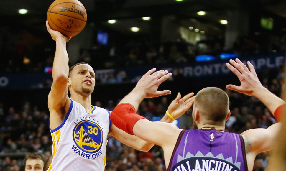 Stephenas Curry ir Jonas Valančiūnas