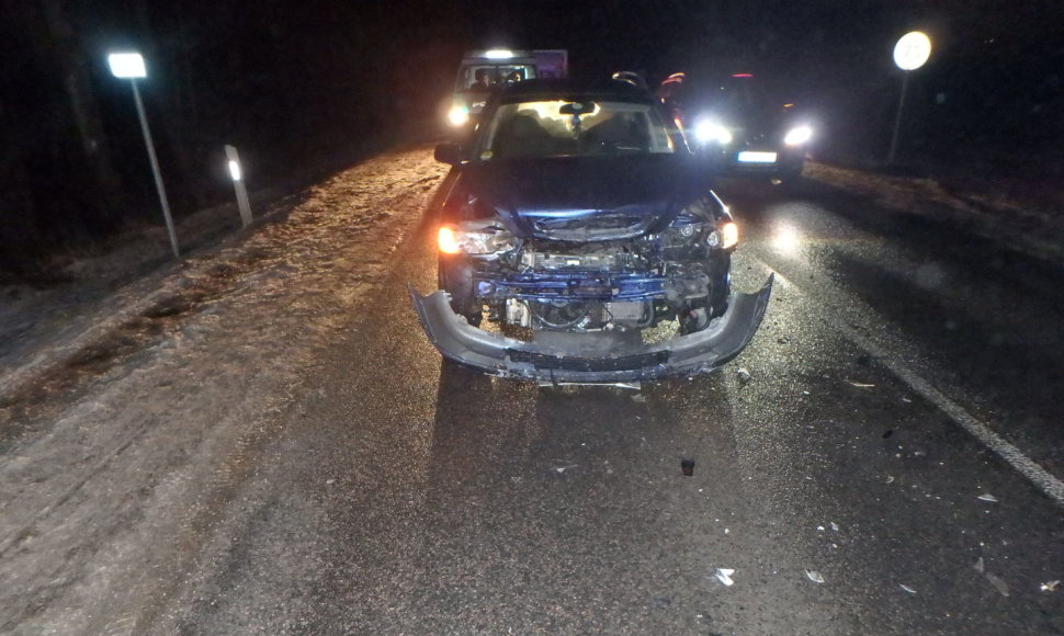 Girto „Opel“ vairuotojo sukelta avarija Kauno rajone