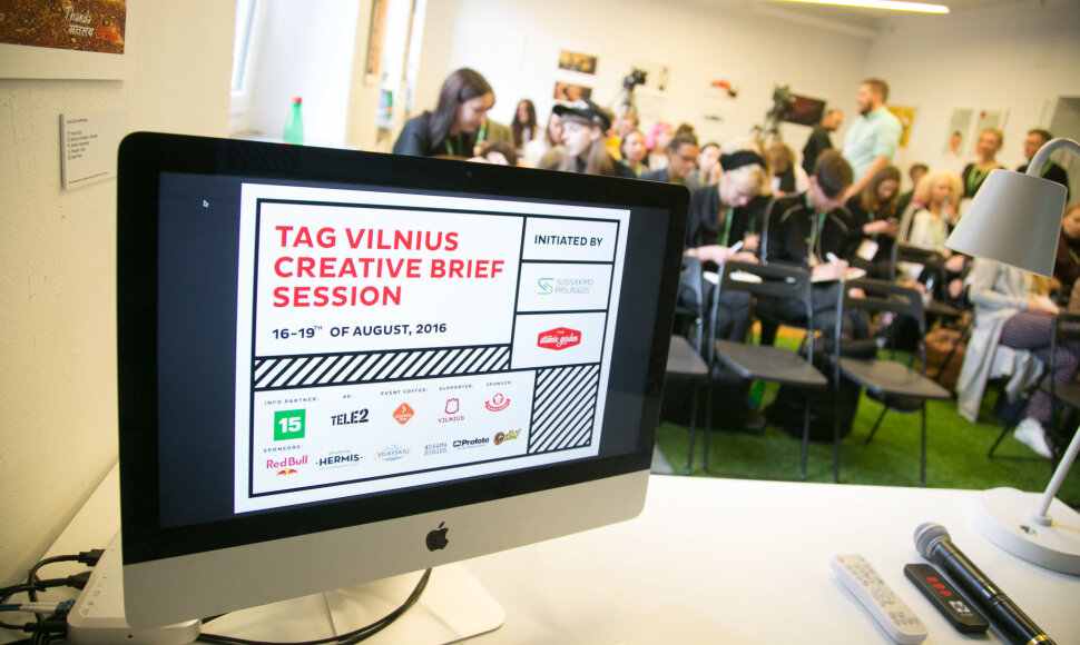 Jaunieji reklamos talentai keis Vilniaus viešojo transporto veidą