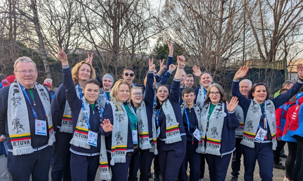 Lietuvos rinktinė pradeda specialiąsias olimpines žaidynes Turine.