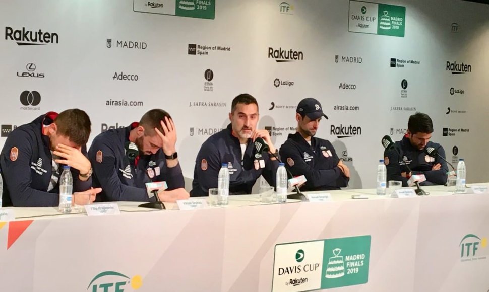 Serbijos teniso rinktinė spaudos konferencijoje