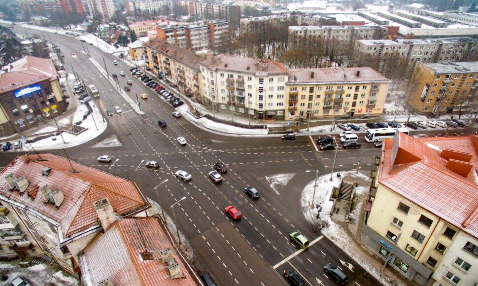 Savanorių pr. ir Tvirtovės al. sankryža Kaune