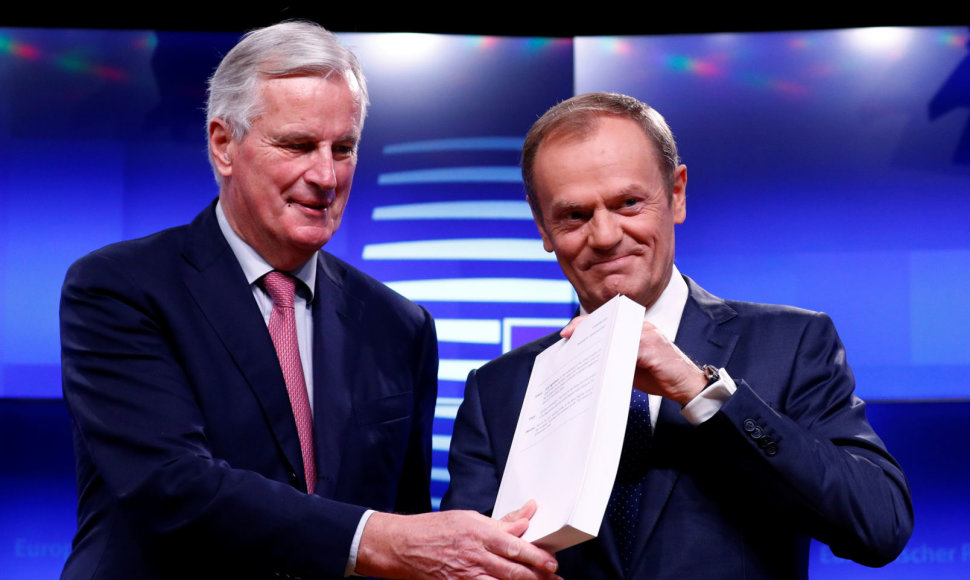 Michelis Barnier ir Donaldas Tuskas