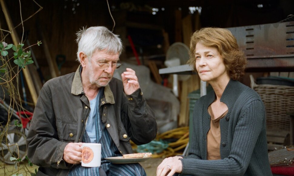 Tomas Courtenay ir Charlotte Rampling filme „45 metai“