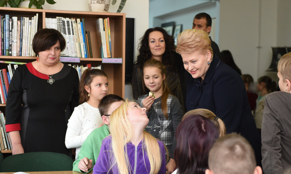 Dalia Grybauskaitė bibliotekoje Naujojoje Vilnioje