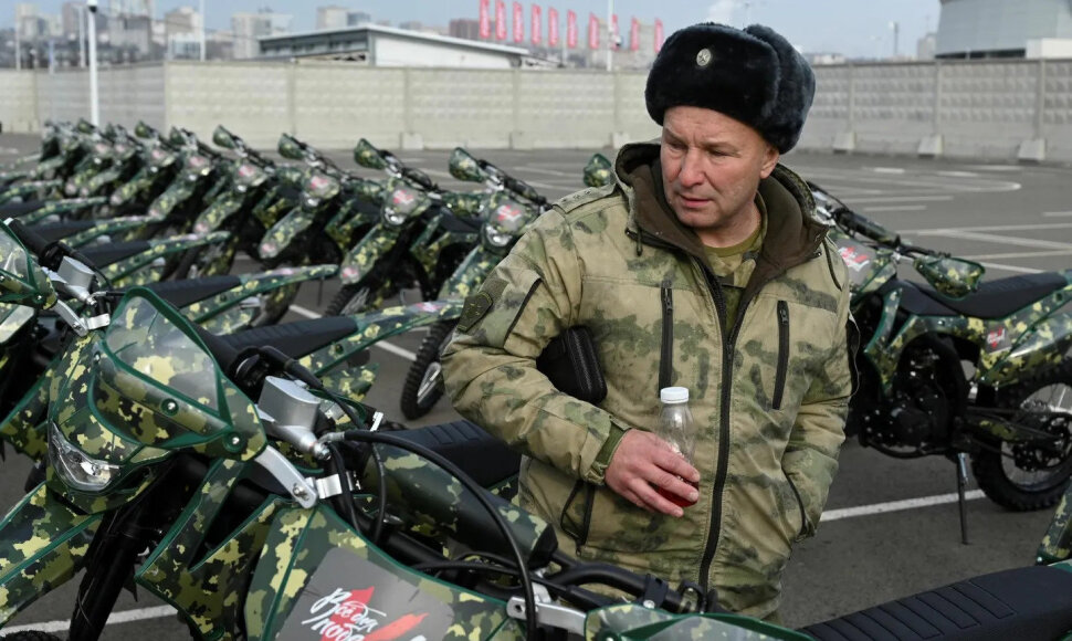 Ukrainoje kovojantiems Rusijos kariams skirti motociklai