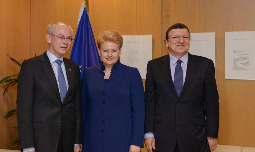 Prezidentė Dalia Grybauskaitė su Europos Vadovų Tarybos (EVT) Pirmininku Hermanu Van Rompuy ir Europos Komisijos Prezidentu Joz&eacute; Manueliu Barroso