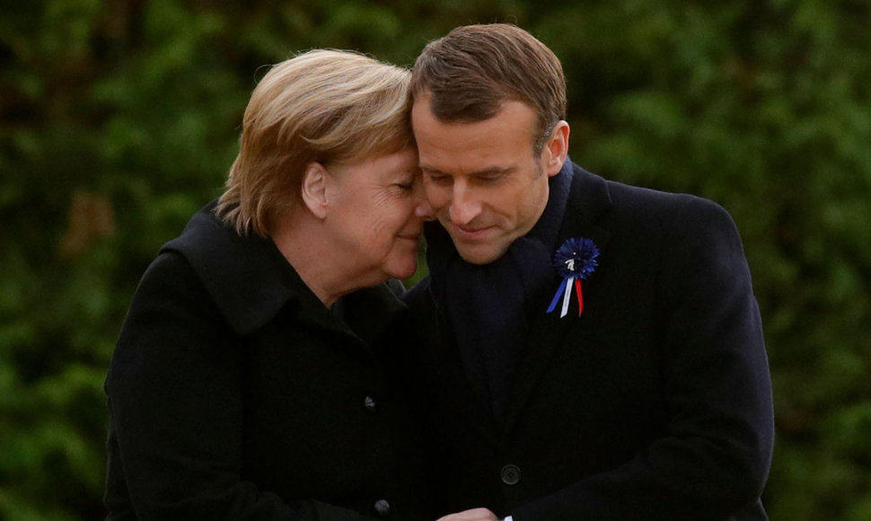 Angela Merkel ir Emmanuelis Macronas