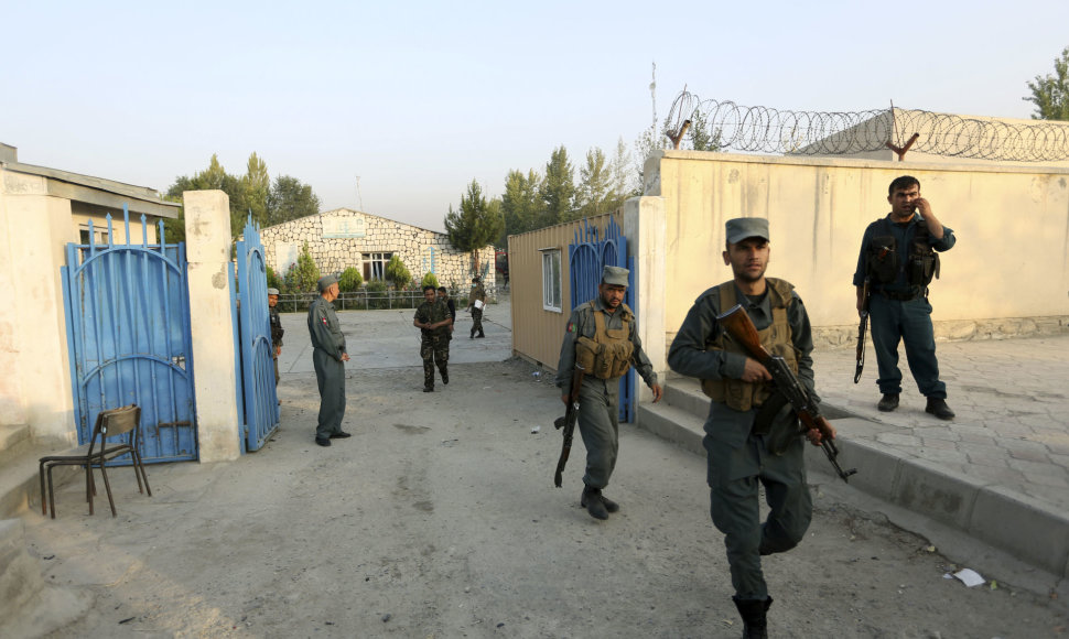Afganistano saugumo pajėgos prie Amerikos universiteto