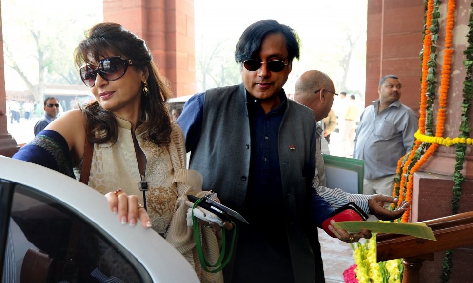 Shashi Tharoor ir Sunanda Pushkar