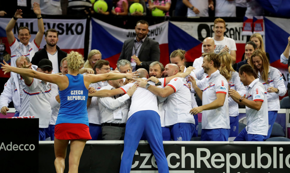 Čekijos rinktinė laimėjo „Fed Cup“ turnyrą