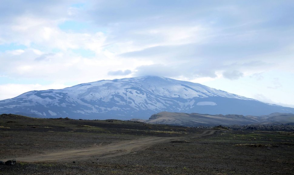 Helkos ugnikalnis į rytus nuo Reikjaviko 