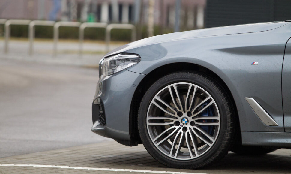 Naujasis penktosios serijos BMW