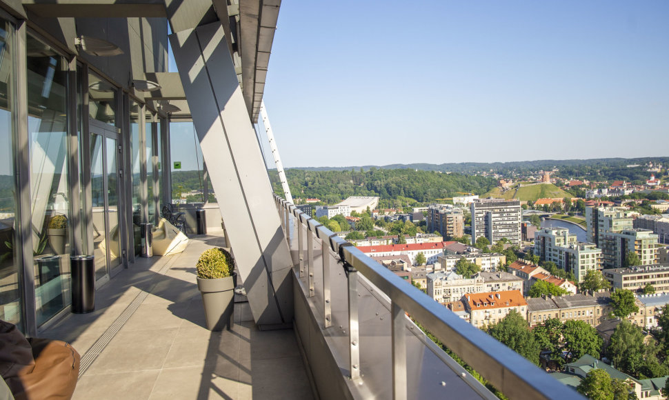 20-o Vilniaus savivaldybės aukšto atvėrimo akimirka