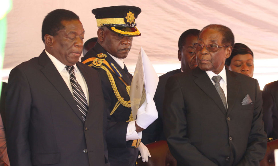 Emmersonas Mnangagwa ir Robertas Mugabe