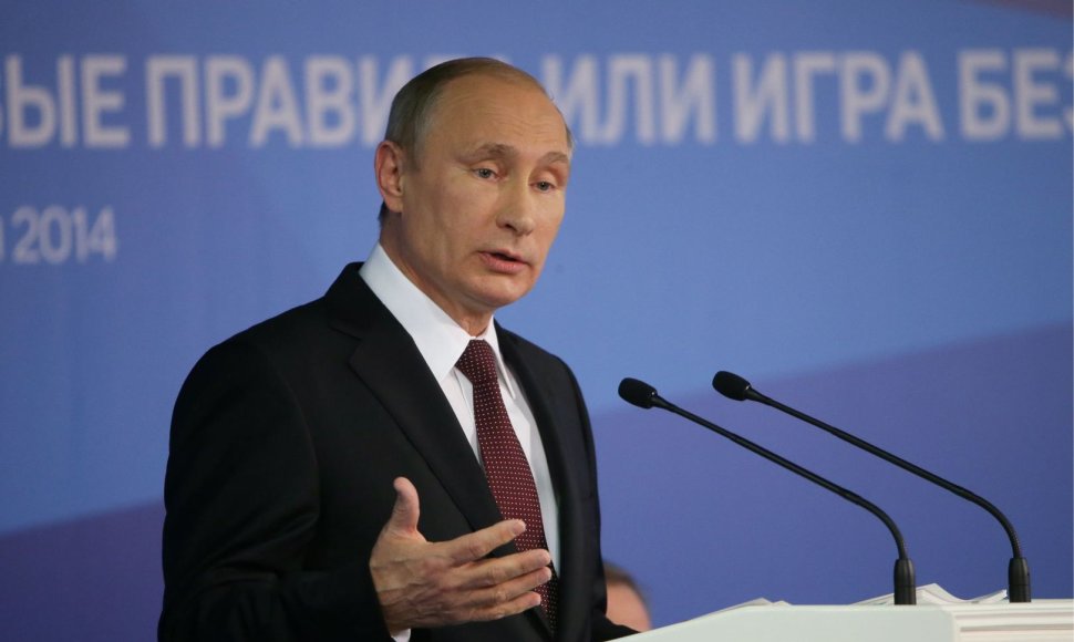 Vladimiras Putinas „Valdajaus“ forume Sočyje