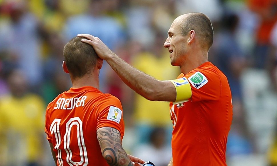 Wesley Sneijderis ir Arjenas Robbenas