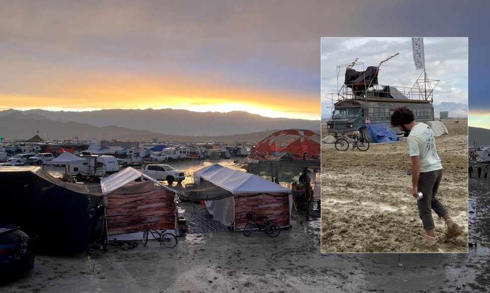 „Burning Man“ dalyviai po liūties įstrigo dykumoje