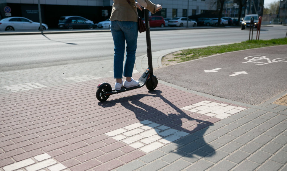 Dviračių takas susikerta su gatve