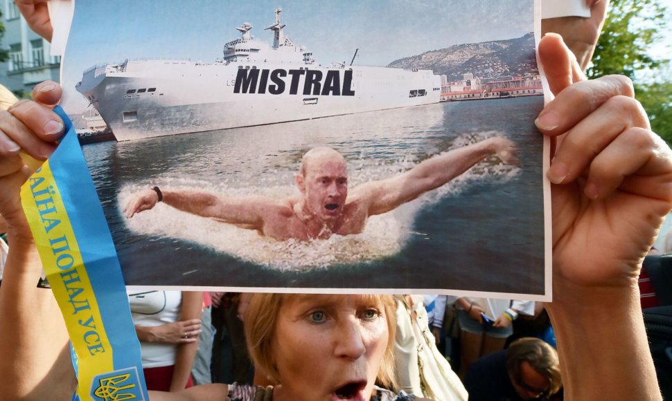 Protestas prieš „Mistral“ laivų pardavimą Rusijai