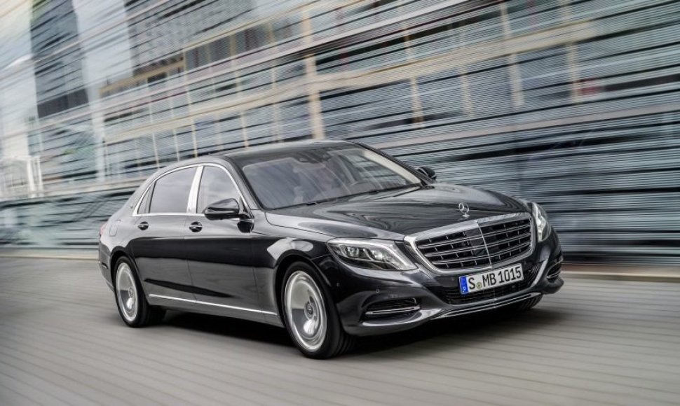 „Mercedes-Maybach S-600“