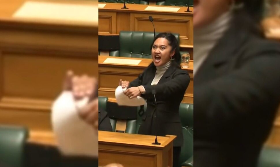 Maorė Hana Rawhiti Maipi-Clarke &scaron;oka haką