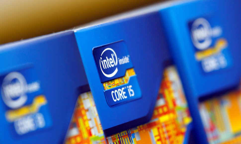 „Intel“ procesoriai pakuotėse